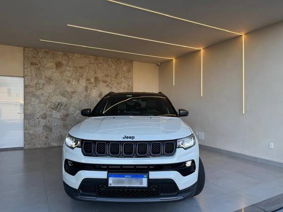 JEEP COMPASS 1.3 T270 TURBO FLEX LONGITUDE AT6